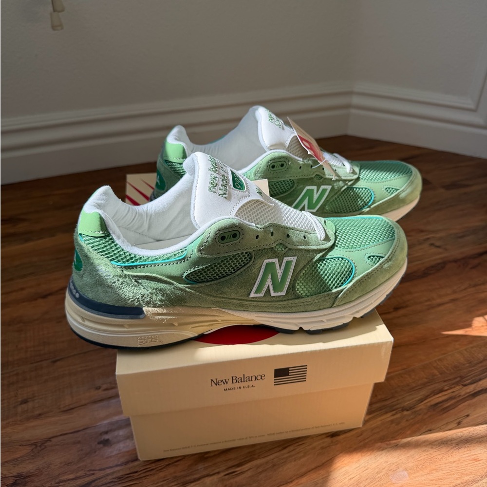 New Balance x Teddy Santis 993 Chive Green Sea Salt Size 11 Made in USA
